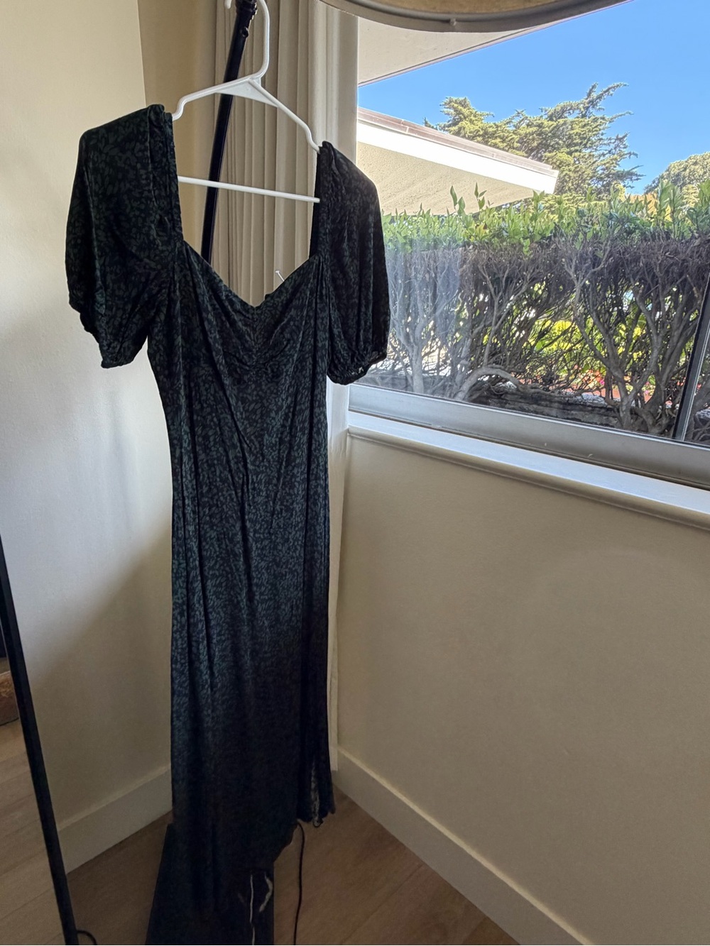 Madewell Black Puff-Sleeve Maxi Dress